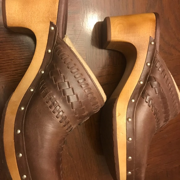 Ugg leather clogs - Picture 8 of 8